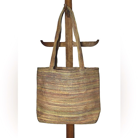 Scala Woven Beach Summer Tote Bag in Browns & Metallic Gold with Zip Closure - Picture 1 of 16